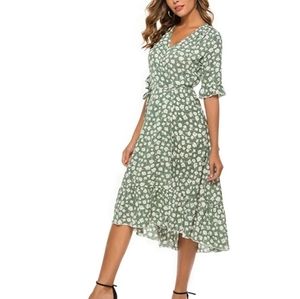 NWT Women Bohemian Slit Front Wrap Dress Short Sleeve Floral Print XL